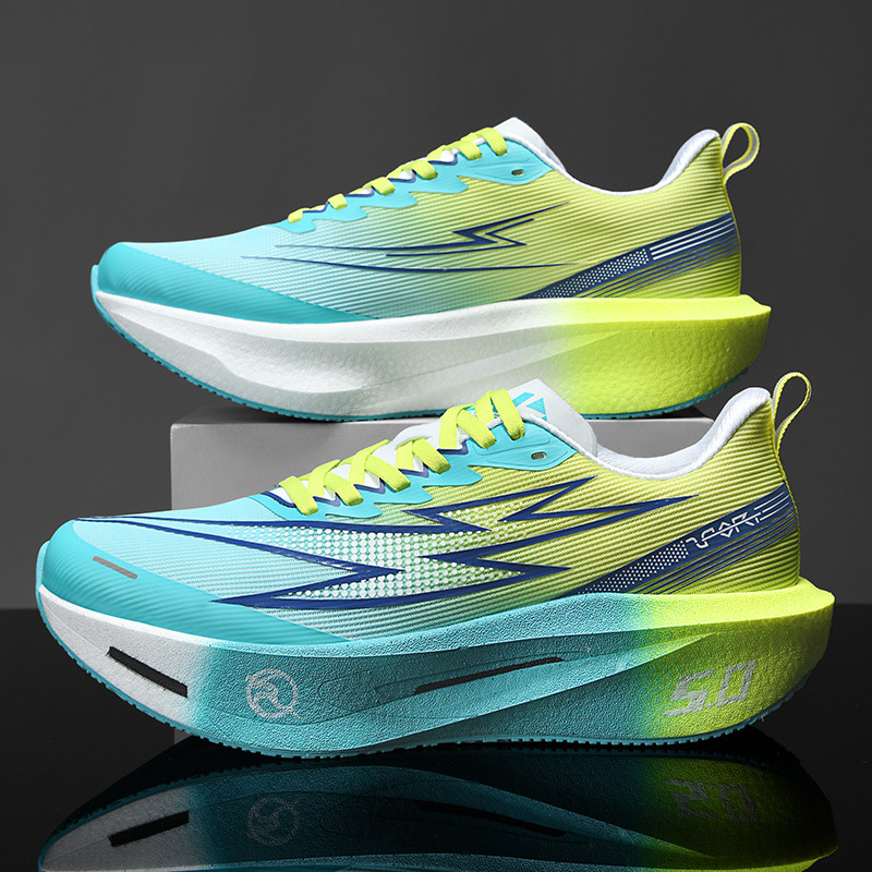 メンズ ランニングシューズ、オフロードシューズ、クッション性 - Lightweight Road Running Shoes のレビューと価格